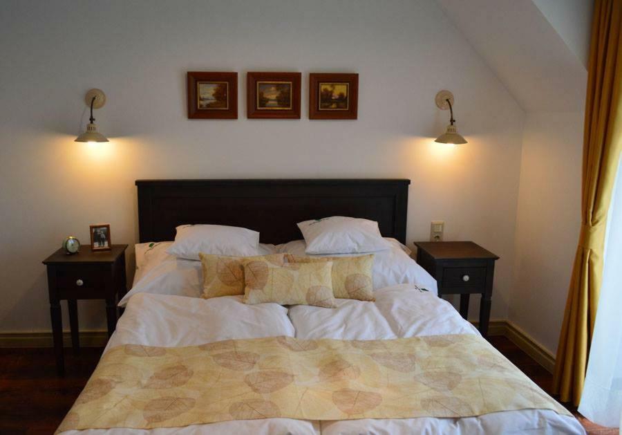 Somhegyi Oereg Harsfak Major Vendeghaz Bed and Breakfast Bakonybél Exteriör bild