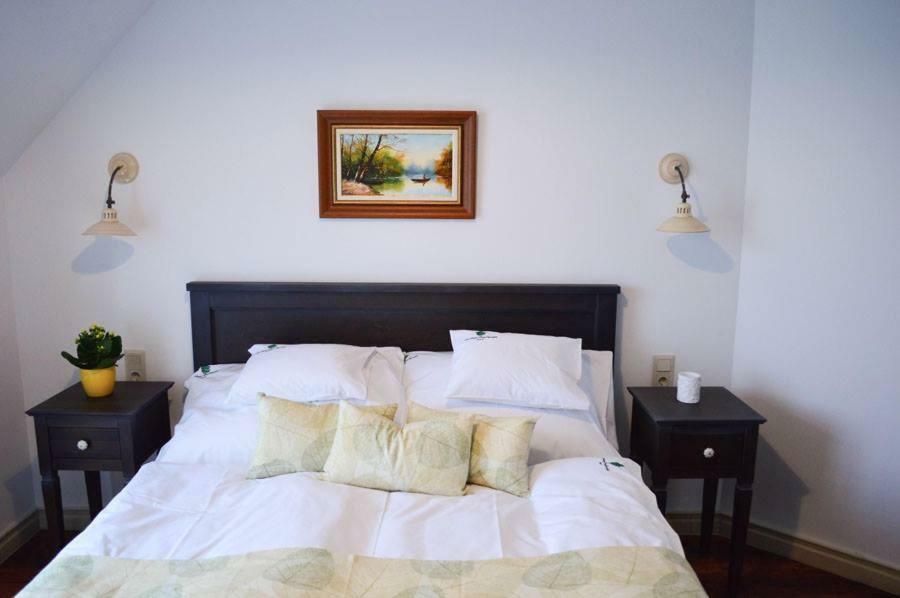 Somhegyi Oereg Harsfak Major Vendeghaz Bed and Breakfast Bakonybél Exteriör bild