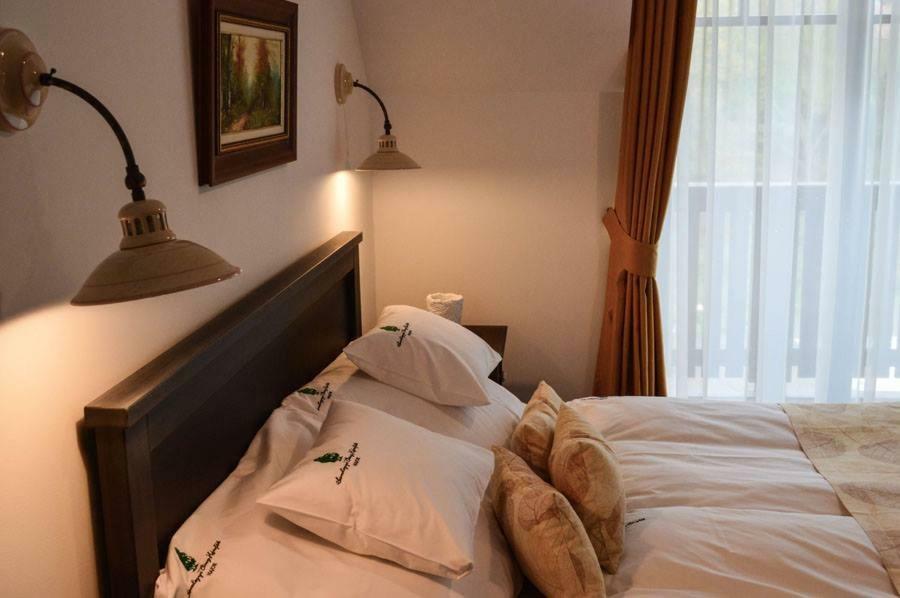Somhegyi Oereg Harsfak Major Vendeghaz Bed and Breakfast Bakonybél Exteriör bild