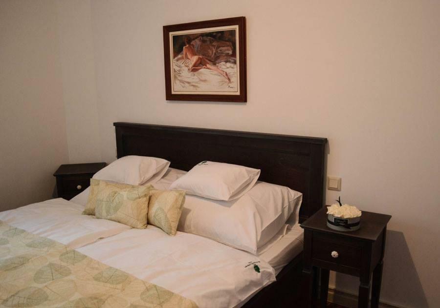 Somhegyi Oereg Harsfak Major Vendeghaz Bed and Breakfast Bakonybél Exteriör bild